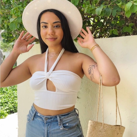 Meet your Posher, Crystal - Picture 1 of 1